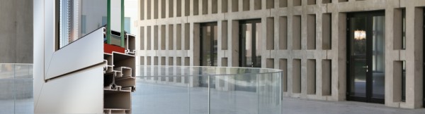 Μη θερμομονωτικό σύστημα πορτών εισόδου SMARTIA M15000
